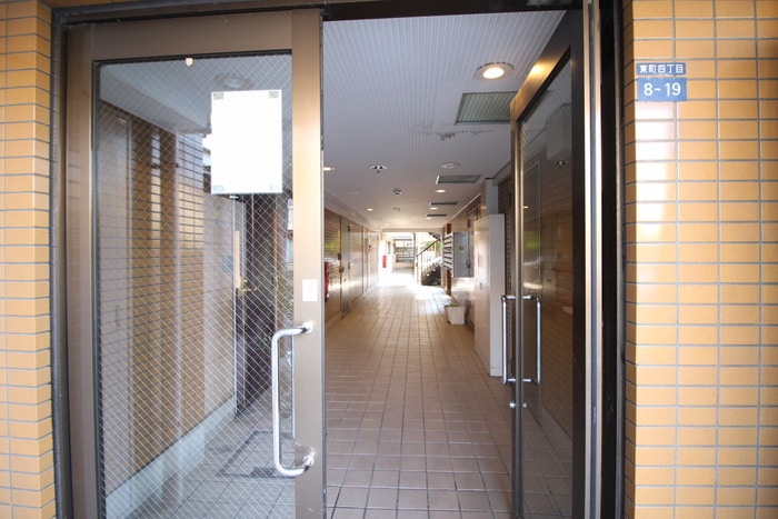 エントランス部分 ライム  かいぬま