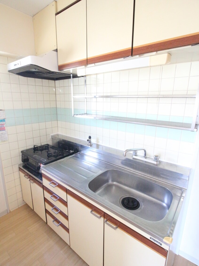 キッチン 市ヶ尾センタ－ビル