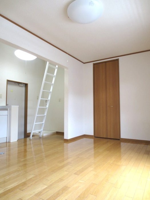 居室 グリ－ンハイツ黒川　第２ビル