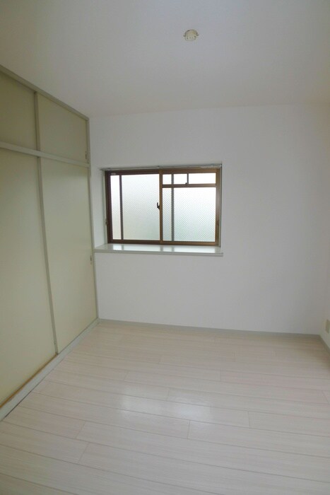 居室 ヴィラコ－ト２