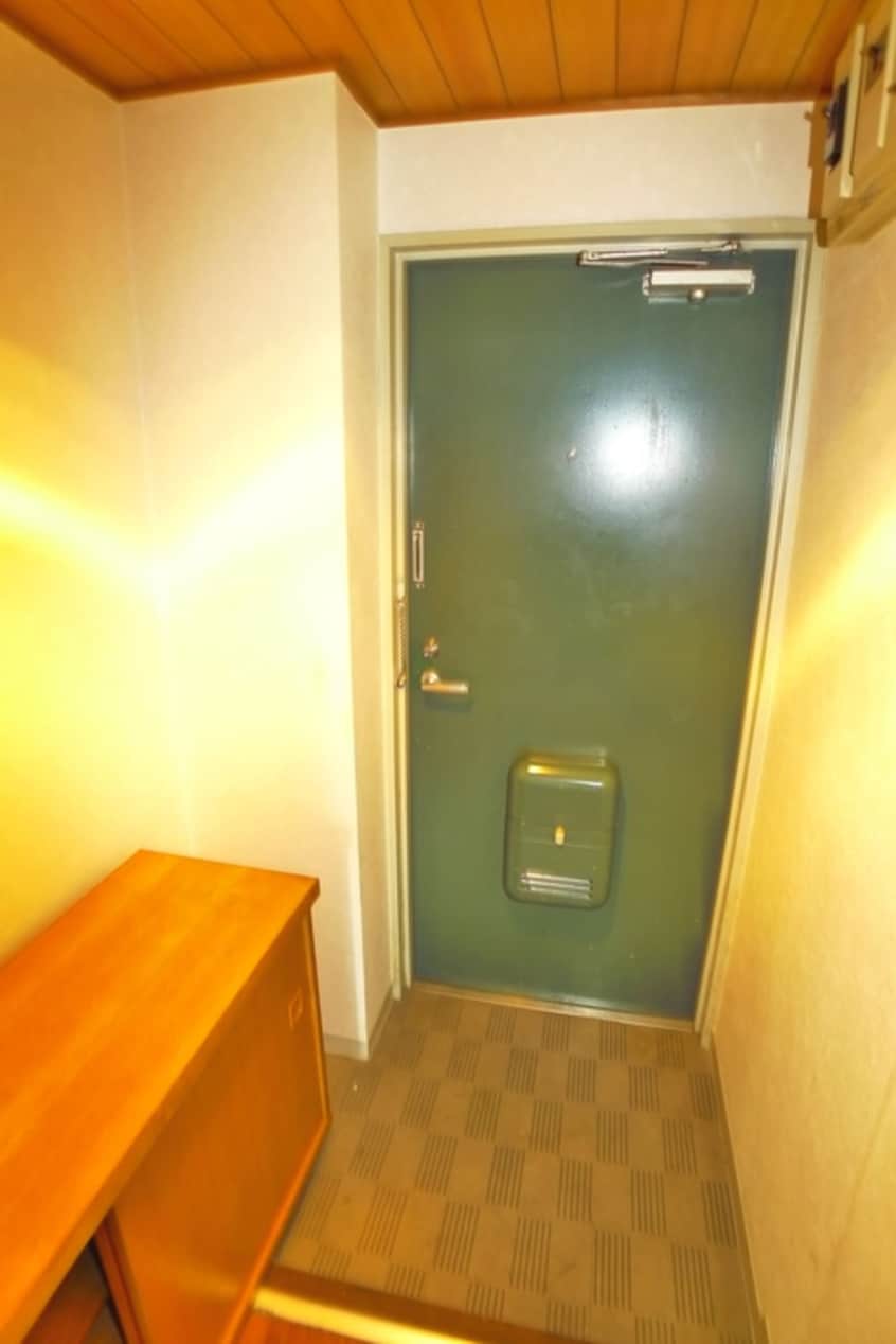 玄関 ヴィラコ－ト２