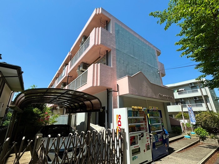 外観写真 グリ－ンハイムヴィラ永井