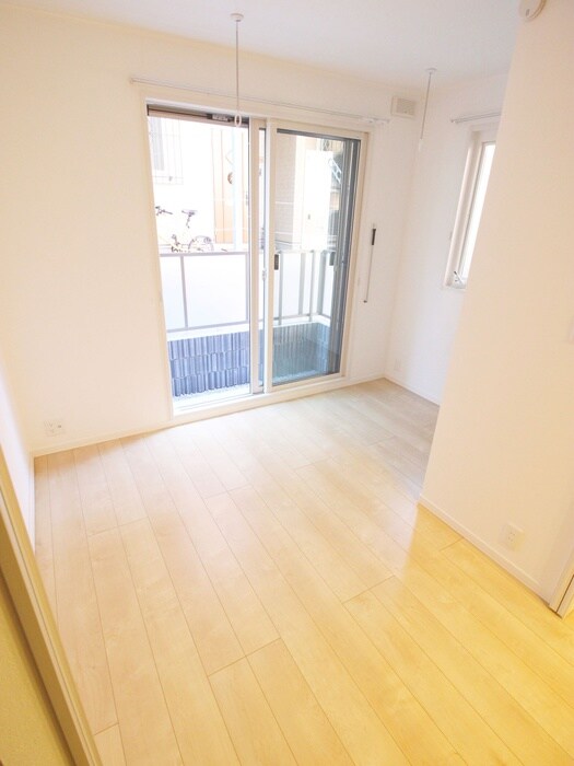 居室 スターリーフラットB