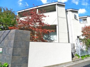SAKURA　COURT