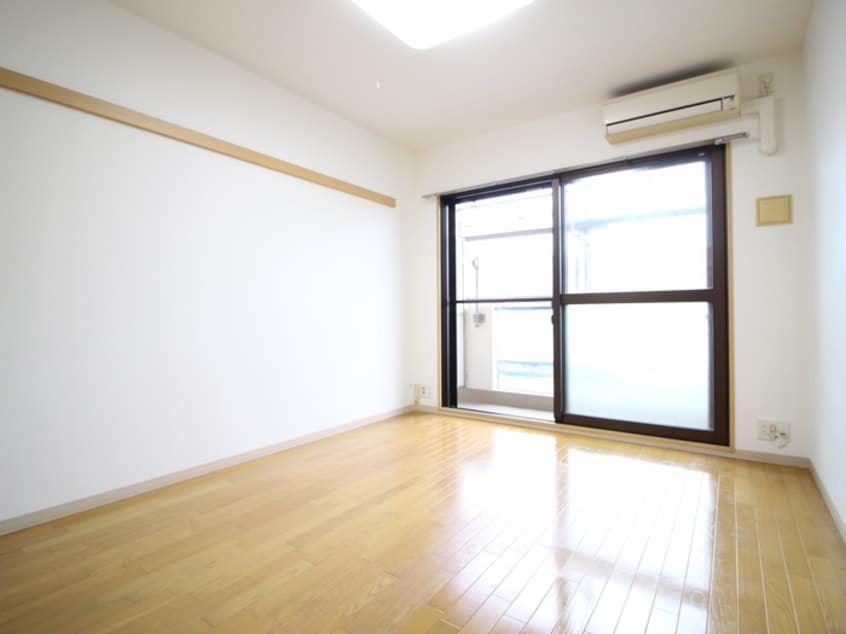 居室 ＢＲＩＬＬＡＮＴＥ