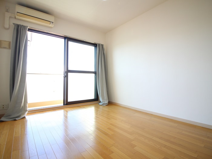 居室 ＢＲＩＬＬＡＮＴＥ