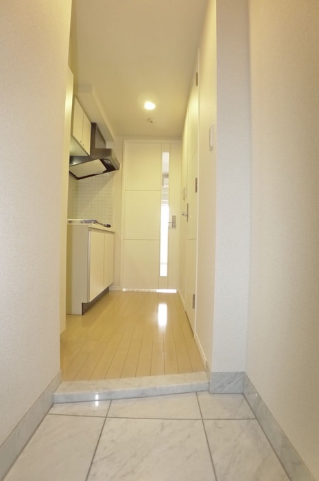 玄関 メインテラス上野