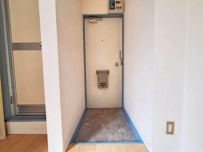 玄関 スカイコ－ポ