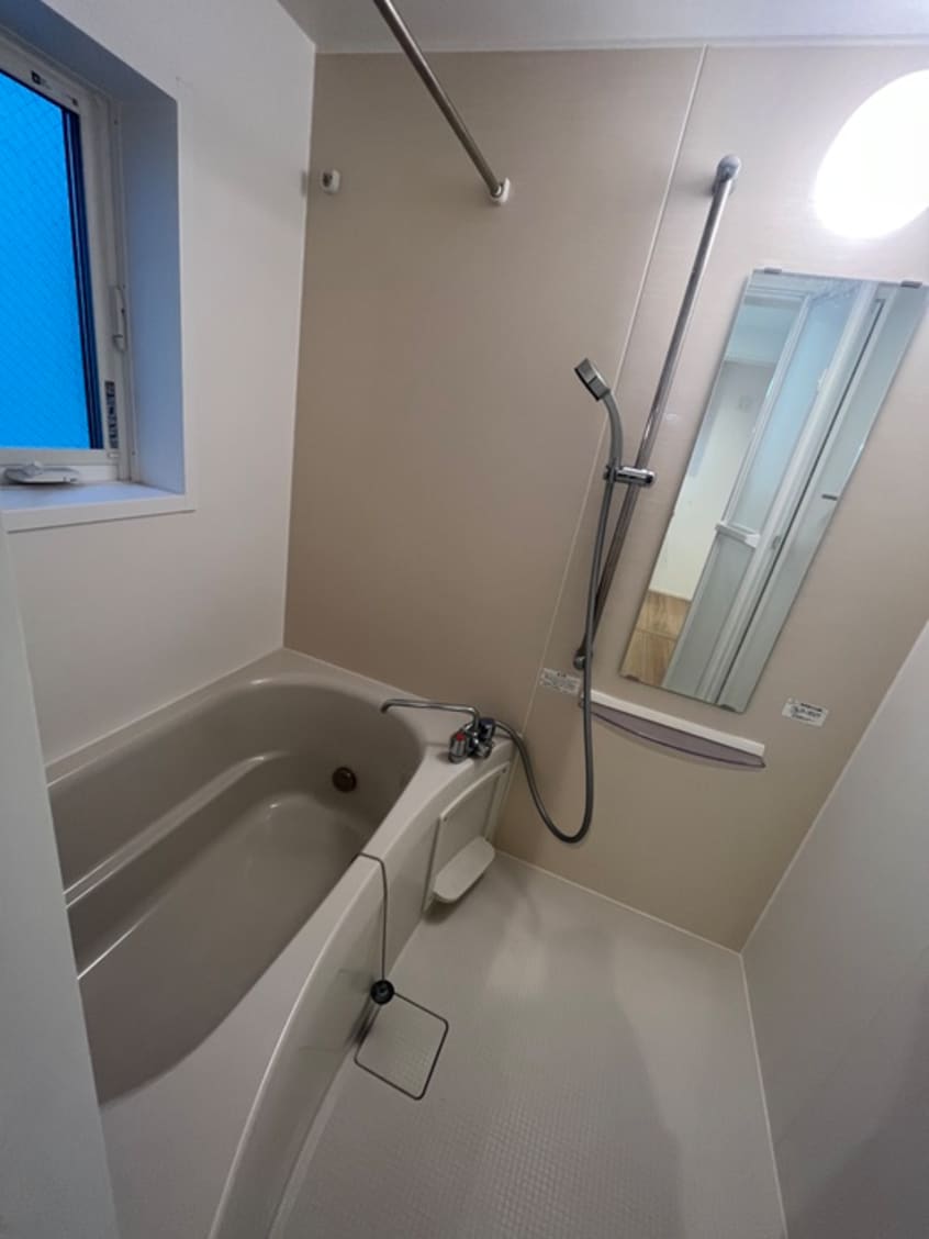 バス／シャワールーム等 Altier