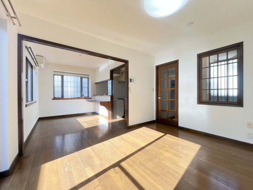 居室 中町３丁目戸建