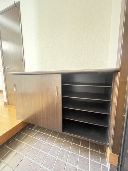靴箱 中町３丁目戸建