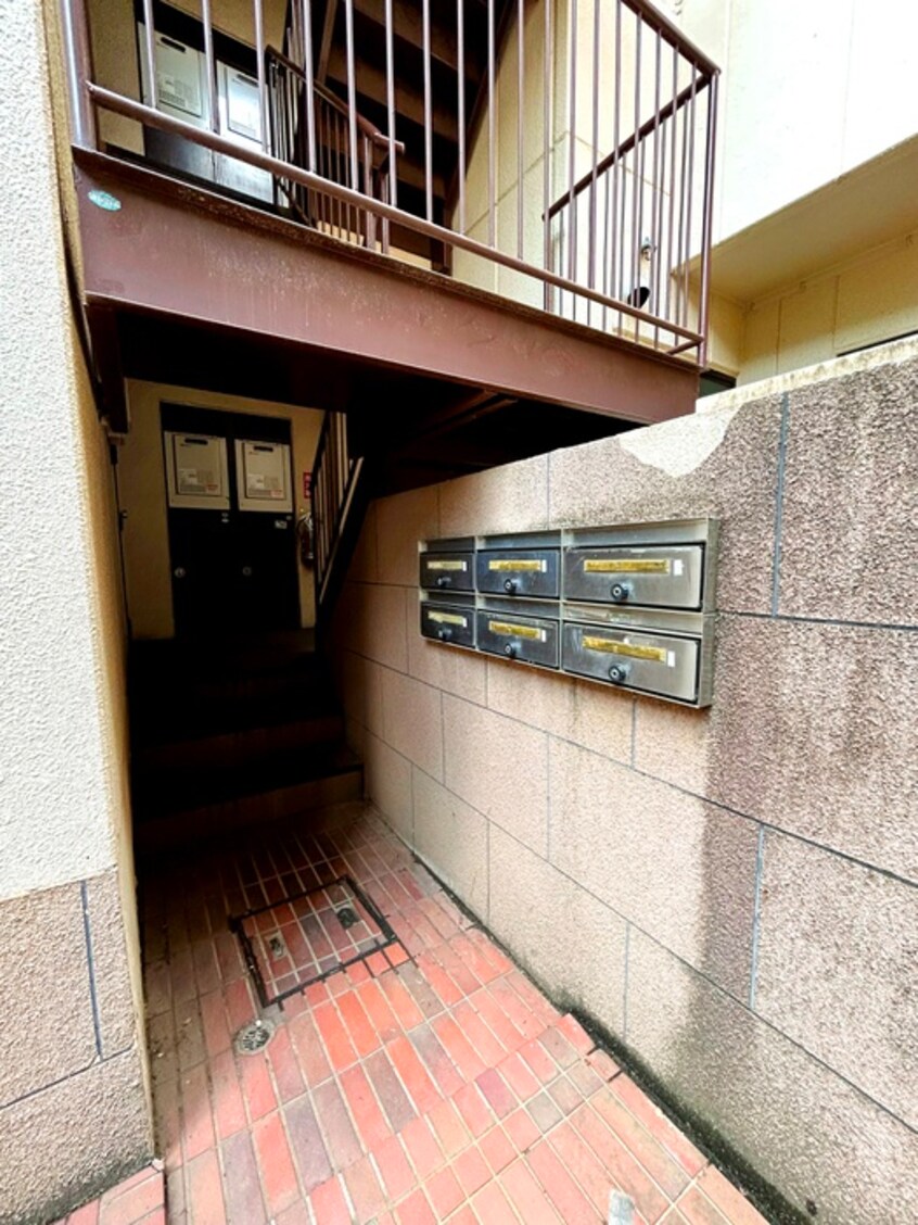 エントランス部分 ヴィラ川村２