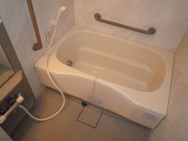 バス／シャワールーム等 フォンティ－ナＫ