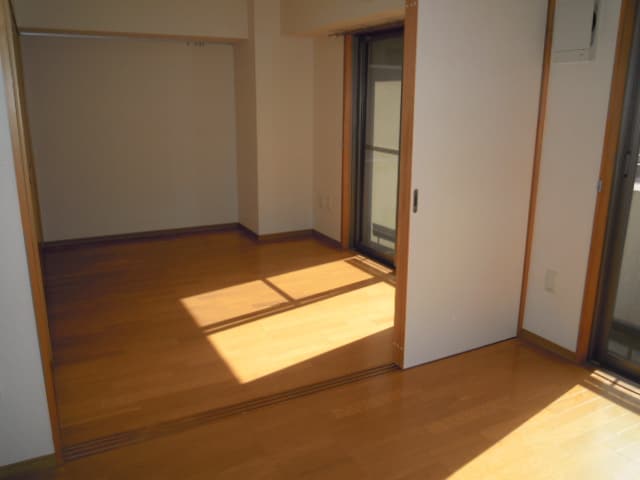 居室 フォンティ－ナＫ