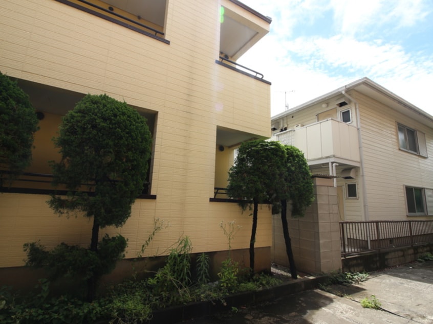 室内からの展望 ア－ス日吉