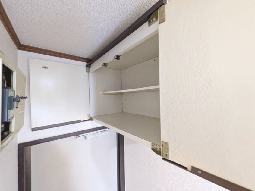 収納 LEVITT