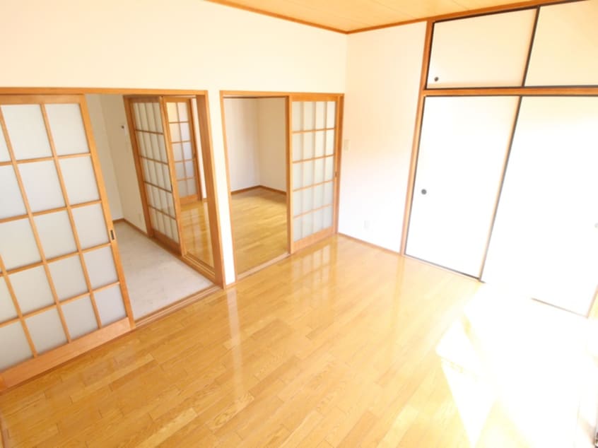 居室 メゾンハタノ