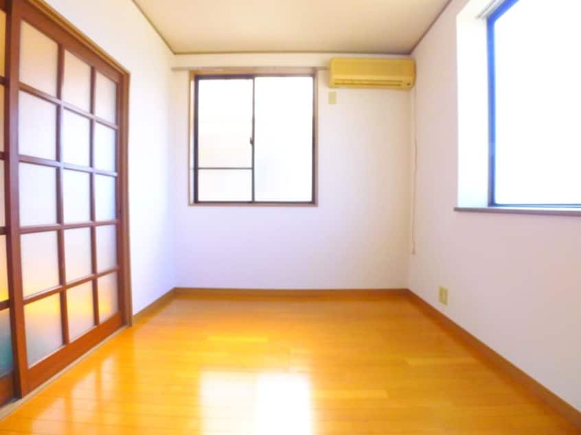 居室 ハイツヒガシヤマB