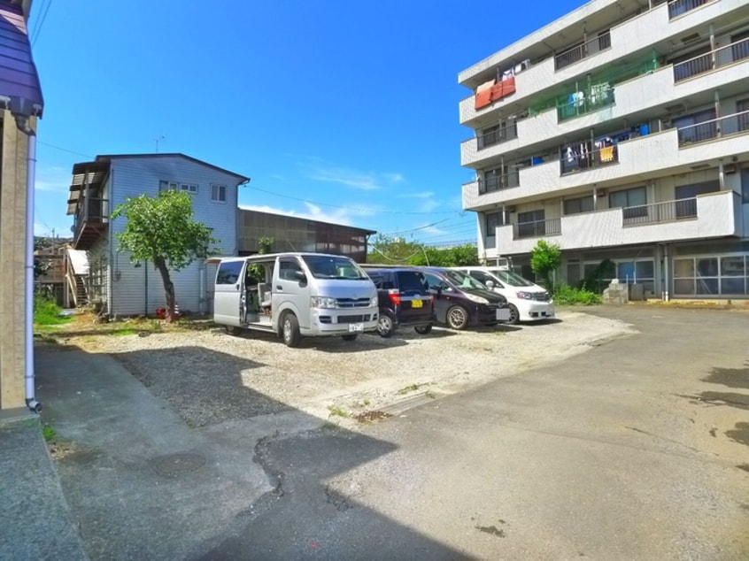 駐車場 ハイツヒガシヤマB