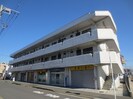 司ビルの外観