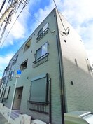 パークステュディオ胡録台の外観