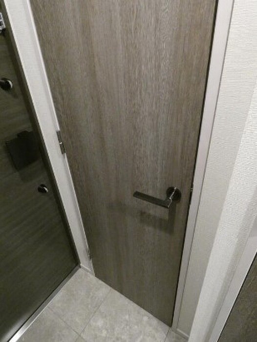 玄関 ザ・パークハビオ神泉