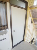 玄関 白扇ハイツ