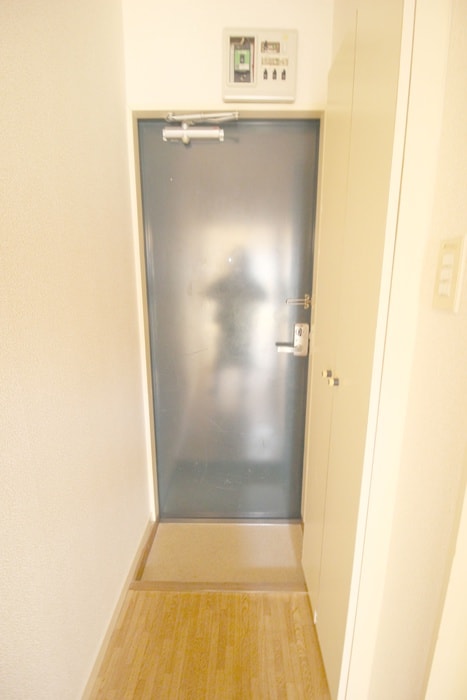 玄関 ＨＥＢＲＯＮ