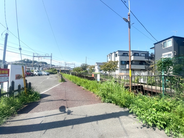 周辺環境 ピオニー