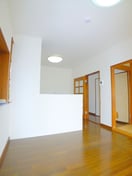 居室 中佐津間１丁目戸建
