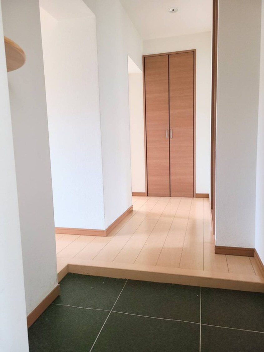 玄関 寺尾台住宅２０号棟（３０４）