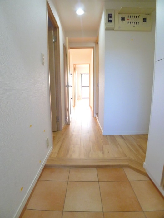 玄関 L-Place下総中山Ⅲ