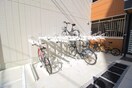 駐輪場 グラナーデ白子