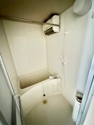 バス／シャワールーム等 アニール