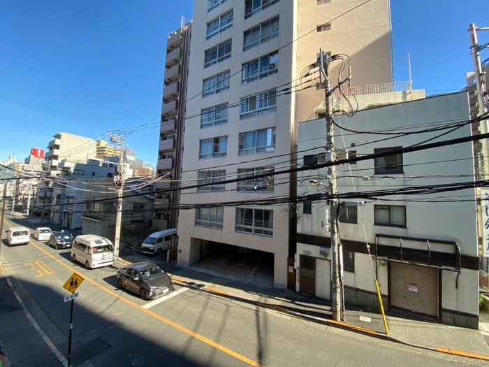 室内からの展望 T legendaire護国寺EAST