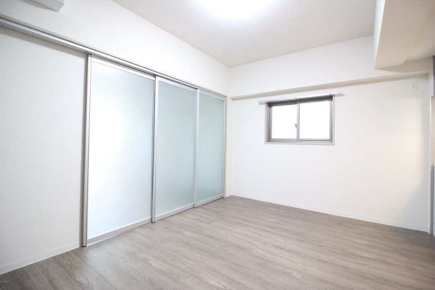 収納 T legendaire護国寺EAST