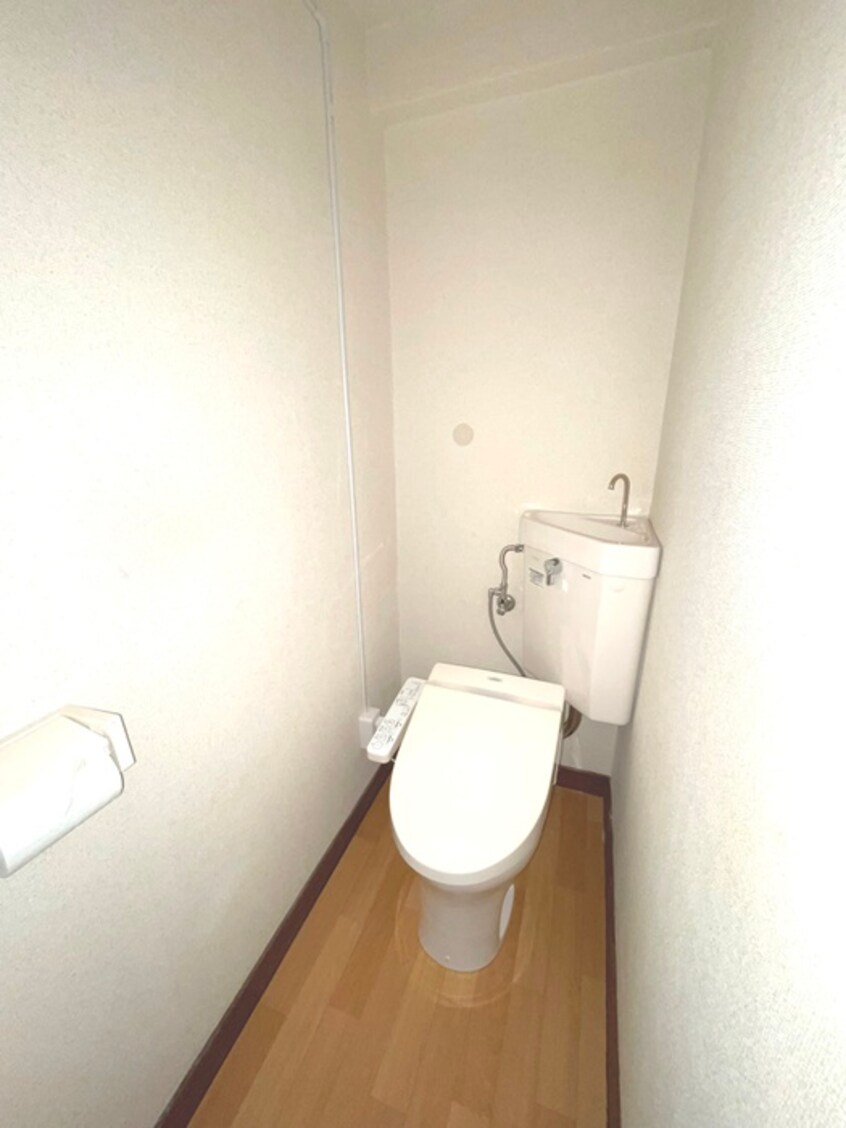 トイレ 新井マンション（２階）