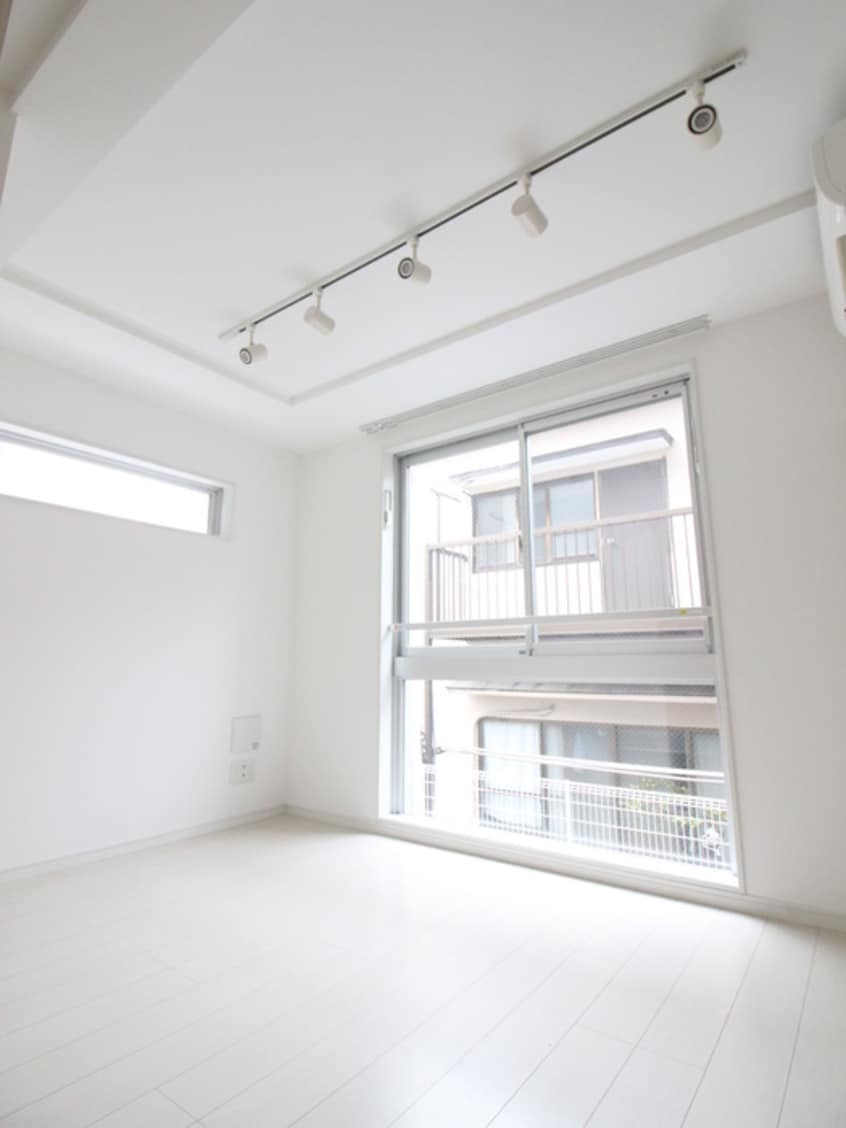 室内からの展望 blue palette赤羽弁天通り