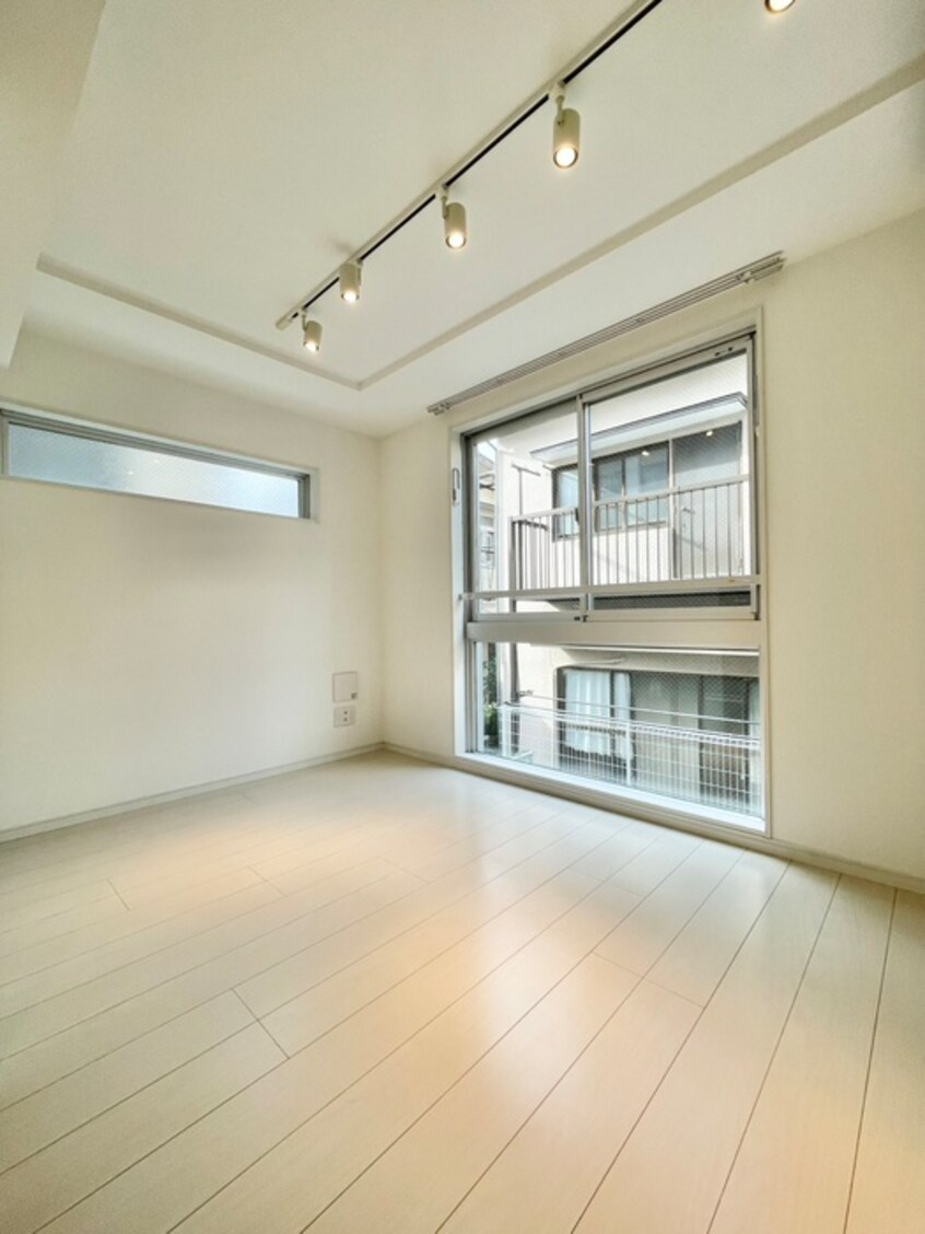 居室 blue palette赤羽弁天通り