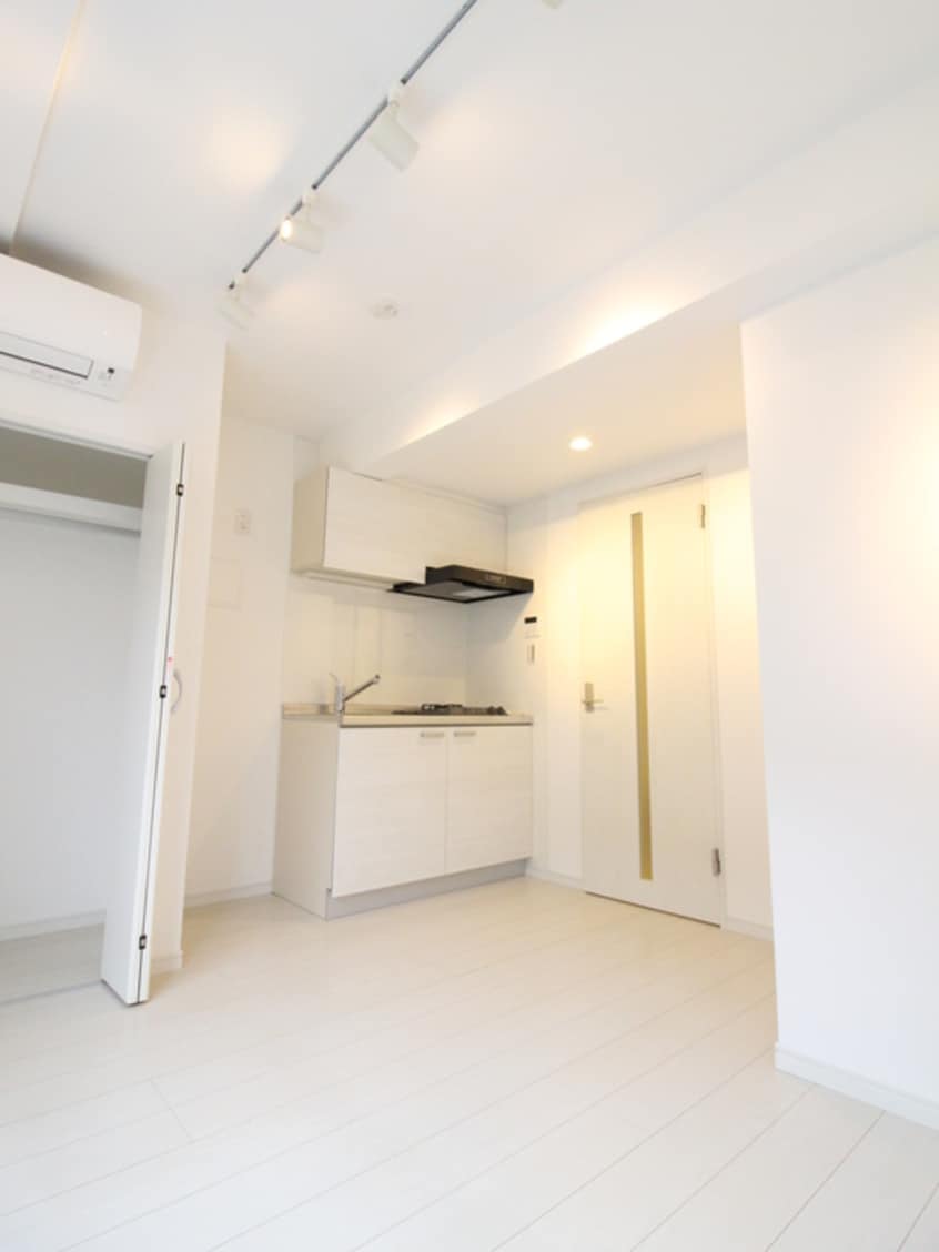 居室 blue palette赤羽弁天通り