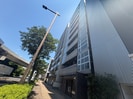 NIKKEI　MARKSの外観