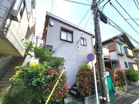 クリスタルハイツ