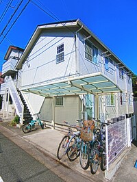 シャルマンピア
