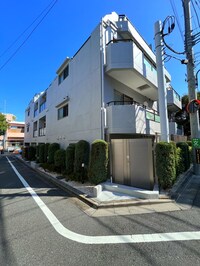 ﾐｭｰｼﾞｯｸﾏﾝｼｮﾝ ﾒｿﾞﾌｫﾙﾃ(206)