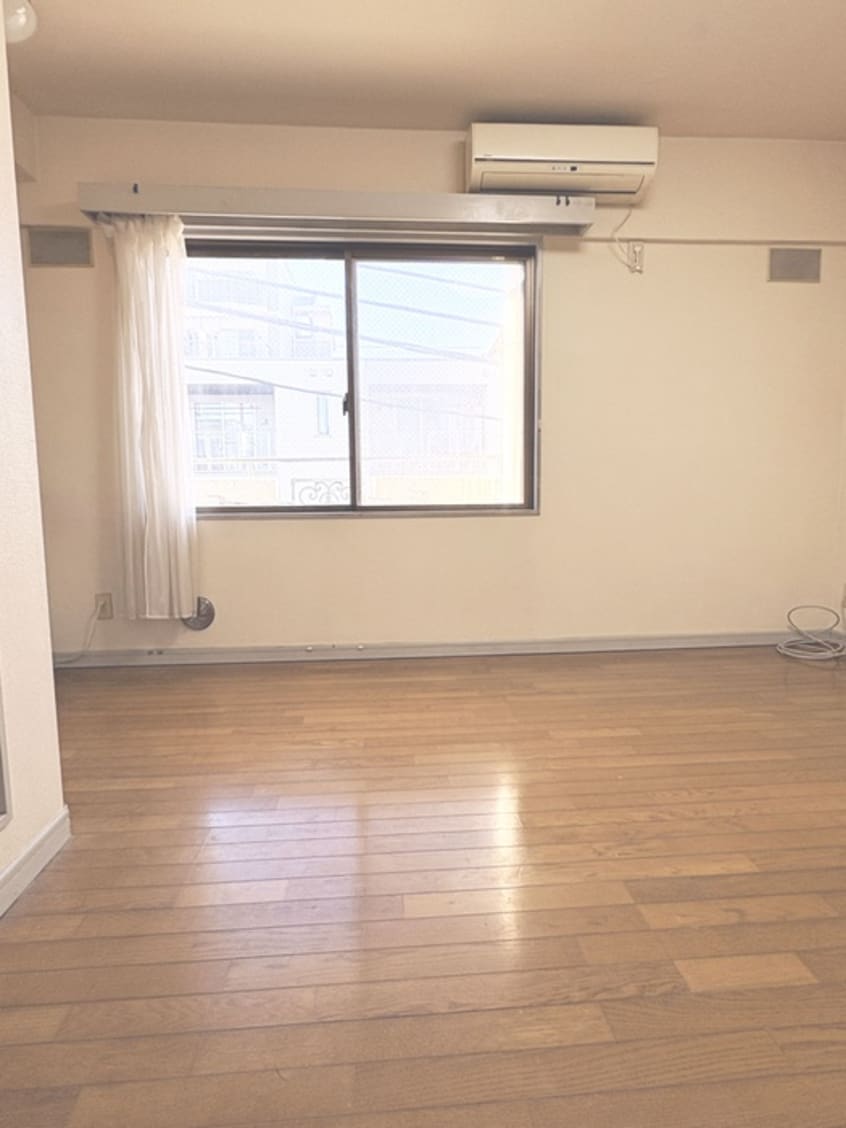 居室 カワベ２７４富浜