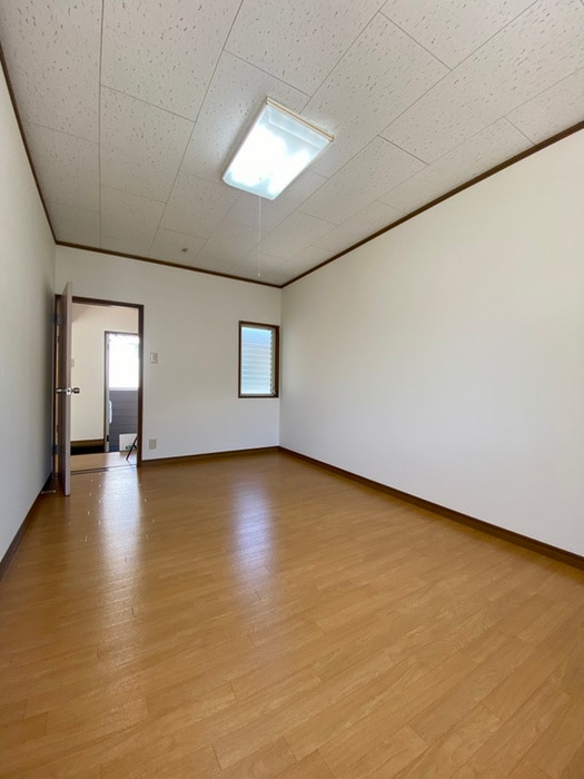 居室 テラス堀の内