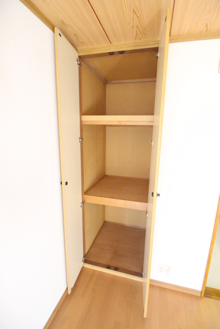 収納 サンヒルズ