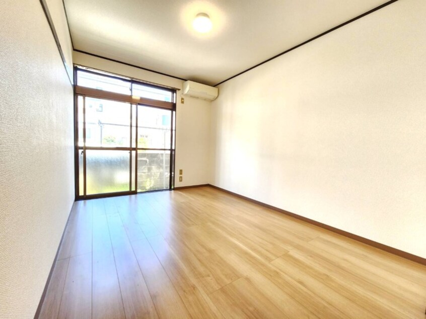 居室 パビヨンナガセ