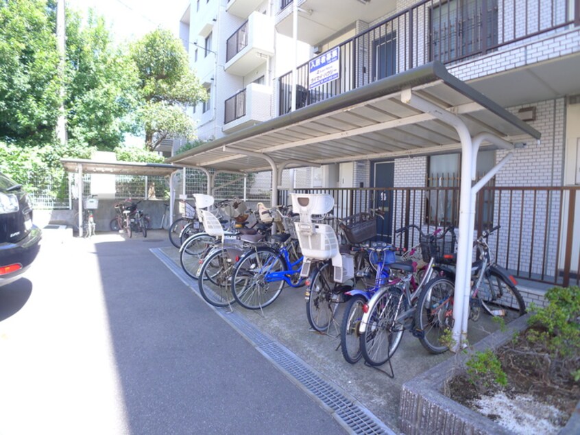 駐輪場 サンハイツ稲毛