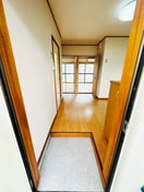 玄関 コ－ポ坂井